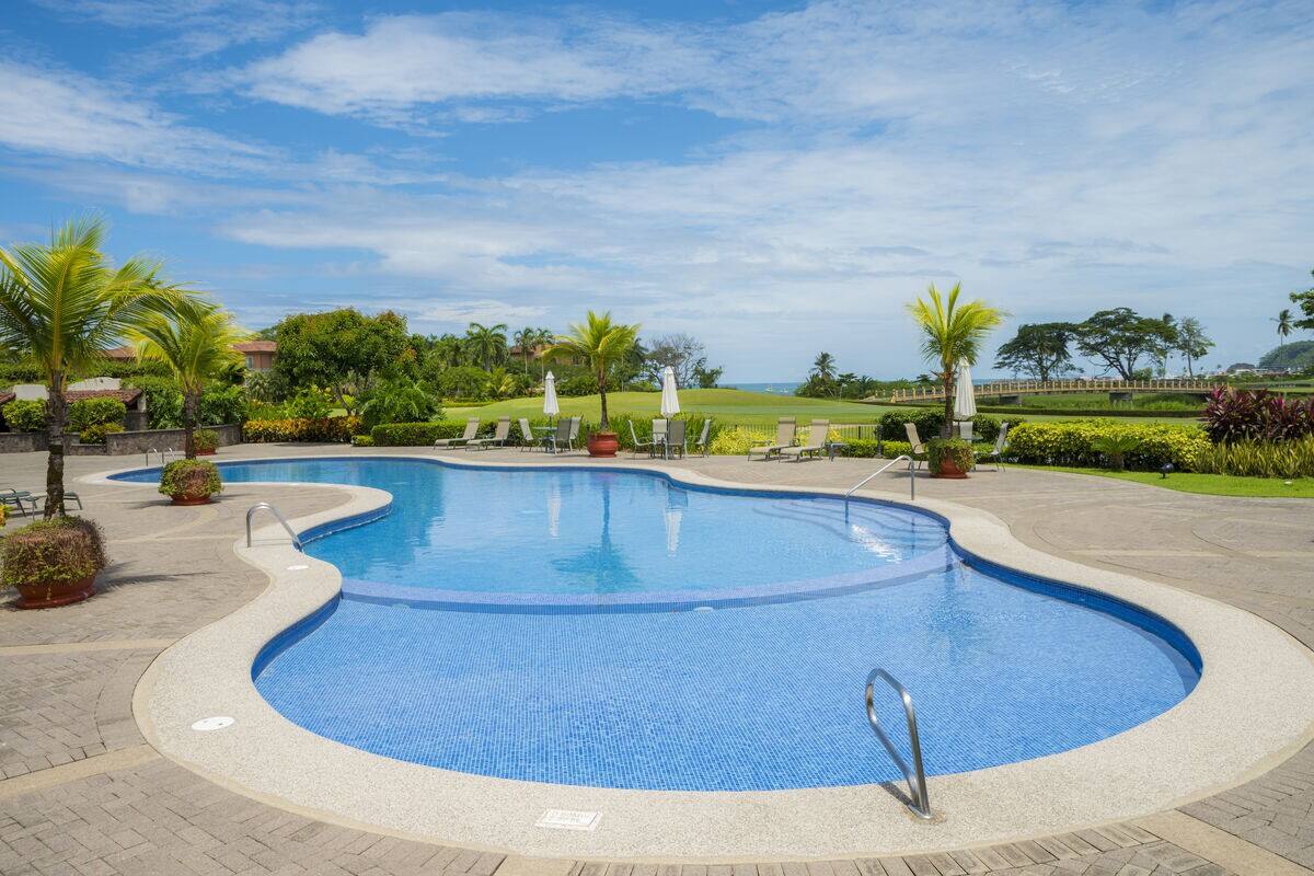 pool 1 delmar